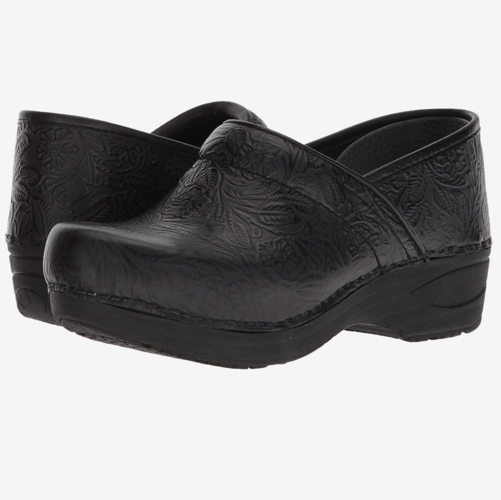 Dansko XP 2.0 Clogs